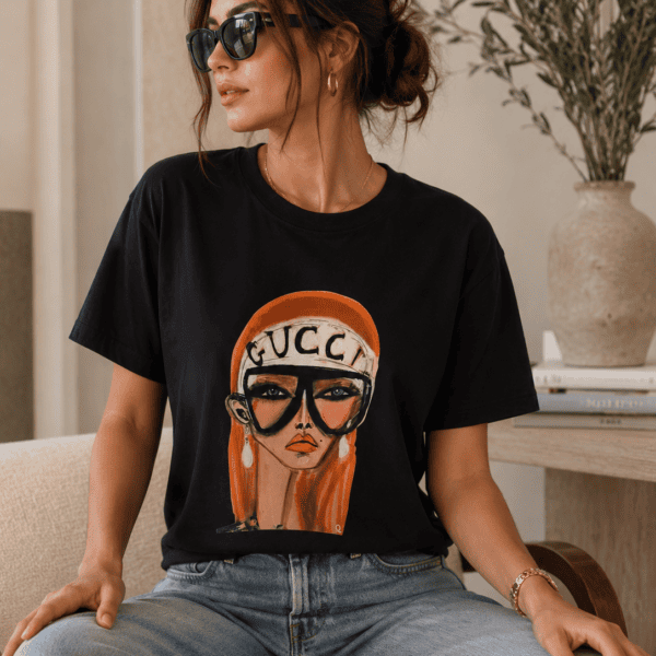 GUCCI BLACK UNISEX Q T-SHIRTS