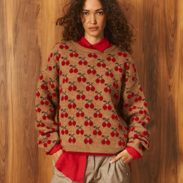 Knit sweater with cherries Camel Tailor Made Knitwear